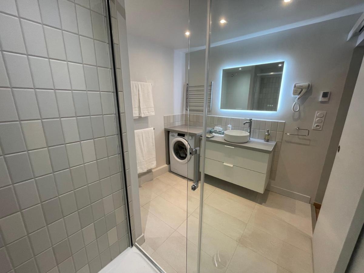 Appartement Mignon Calme Douillet Ascenseur Clim Etage Eleve Proche Parking Et Toutes Commodites Au Coeur Du Toulon Historique Exterior foto